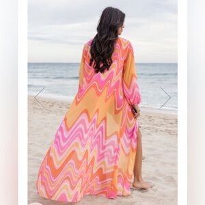 NWOT PINK LILY PINK AND ORANGE SWIRL BELTED KIMONO COVER UP